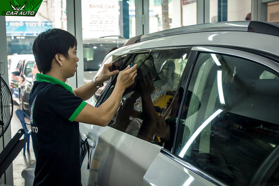 Dán phim cách nhiệt 3m cho xe Subaru Forester năm 2020