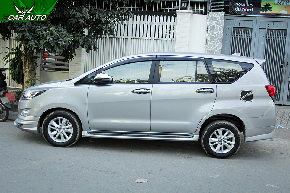 dán phim cách nhiệt xe innova dán phim cách nhiệt xe innova