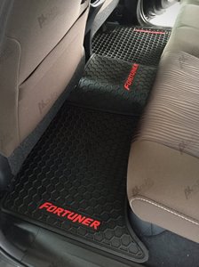 Thảm lót sàn Fortuner