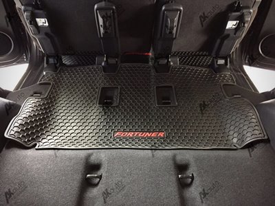 Thảm lót sàn Fortuner