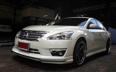 lắp Body kit xe Nissan Teana