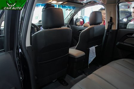 Bọc ghế da xe Colorado