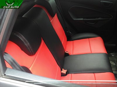 Bọc ghế da xe Ford Fiesta