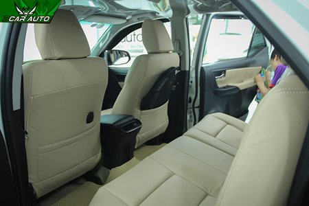 Bọc ghế da xe Fortuner