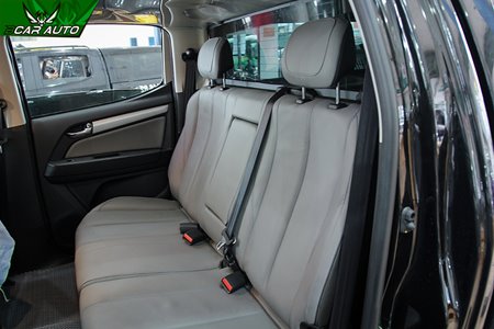 Bọc ghế da xe Colorado