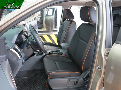 Bọc ghế da xe Ford Ranger 2014