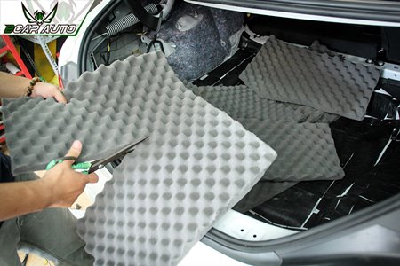 Dán cách âm xe Fortuner