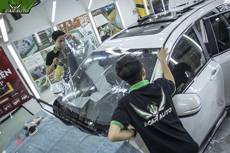 Phim Cách Nhiệt Ô Tô Là Gì