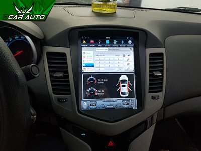 màn hình tesla cho cruze giá bao nhiêu
