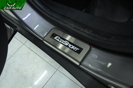 Nẹp bước chân có đèn xe Ford EcoSport