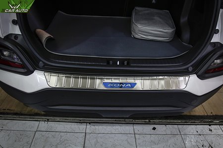Nẹp chống trầy bệ cốp xe Hyundai Kona 2018