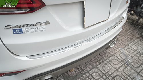 Chống trầy bệ cốp sau Hyundai Santafe