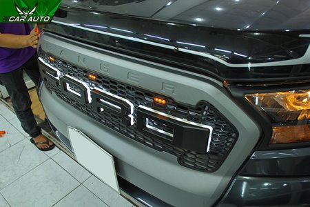 Ốp mặt ca lăng trang trí xe Ford Ranger