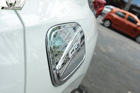 Ốp trang trí bình xăng CRV 2018