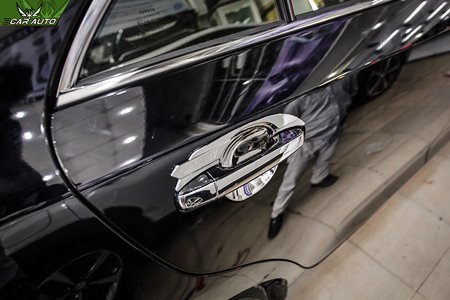 Ốp tay nắm cửa xe Camry 2019 