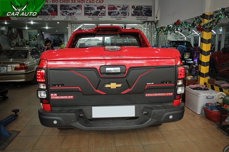 Ốp trang trí cốp sau xe Colorado
