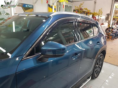 Vè chắn mưa xe Mazda CX5 2018