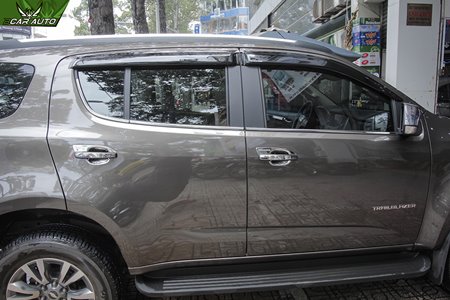 Viền che nắng xe Chevrolet Traiblazer